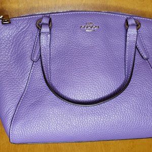 NWT Coach Kelsey Leather Crossbody - Purple pebble finish